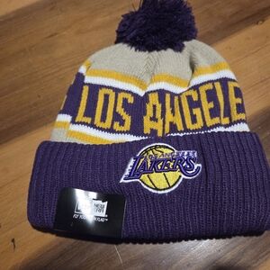 Los Angeles Lakers New Era Beanie - Purple and Cream